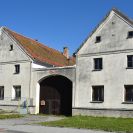 České Vrbné: památkově chráněná usedlost čp. 1912; foto Nebe 2018.
