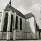 Dominikáni: východní závěr kostela Obětování Panny Marie na Piaristickém náměstí, součást dominikánského konventu, 1981; archiv Pavel Šafr.