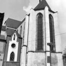 Dominikánský konvent: polygonální závěr presbytáře kostela Obětování Panny Marie, 1981; archiv Pavel Šafr.