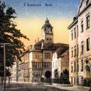 Dukelská ulice: pohlednice z počátku 20. století zachycující školní budovy a oplocení zahrady Německého domu; sbírka J. Dvořáka.