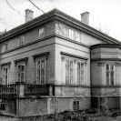 Eggertova vila: jihozápadní pohled na vilu, stav v roce 1967, foto P. Špandl; SOkA.