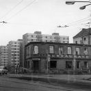Hostince: demolice hostince U Modré hvězdy v únoru 1968; sbírka J. Dvořáka; SOkA. 
