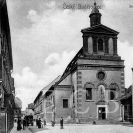 Kapucínský konvent u kostela svaté Anny: bývalý kostel svaté Anny v Kněžské ulici, pohled přes někdejší Seminární náměstí; pohlednice z přelomu 19. a 20. století, sbírka J. Dvořáka