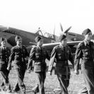 Letectví: jednotka 312. Československé stíhací perutě RAF na letišti v Plané; archiv LOZ České Budějovice.