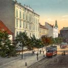 Městská hromadná doprava: pohlednice z počátku 20. století zachycující tramvajovou dopravu v Žižkově třídě; sbírka J. Dvořáka.