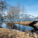 Mosty: železný most přes Malši u Mladého vystavěný v 90. letech 19. století; foto Nebe 2021.