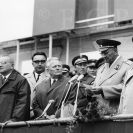 Návštěvy panovníků a prezidentů: prezident Československa Antonín Novotný na tribuně na náměstí v roce 1965; sbírka J. Dvořáka; SOkA. 