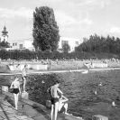 Plovárny a koupaliště: jihovýchodní pohled na sokolskou plovárnu, foto z 30. let 20. stol.; sbírka J. Dvořáka.