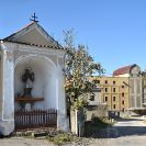 Poříčí: výklenková kaple sv. Jana Nepomuckého; foto Nebe 2018.