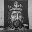 Přemysl Otakar II.: street artový portrét v areálu Žižkových kasáren od místního umělce Dobse; foto Nebe 2021.