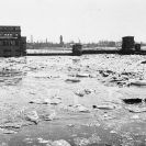 Přírodní pohromy: Jiráskův jez během povodní v roce 1940; archiv J. Lipold.
