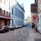 Radniční ulice: průhled ulicí k náměstí Přemysla Otakara II.; foto I. Hajn 2005.