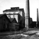Smaltovny: nádvoří továrny U Smaltovny č. 2; archiv V. Vondry.