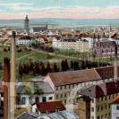 Vltava: panorama města s řekou Vltavou od jihozápadu na pohlednici z počátku 20. století; sbírka J. Dvořáka.