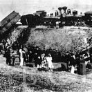 Železnice: čelní srážka vlaků 10. 11. 1898 na pražské trati za zastávkou Hrdějovice; sbírka J. Dvořáka.