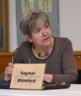 Blümlová Dagmar: na konferenci Nekomunistické strany v komunistickém Československu v roce 2022; SOkA.
