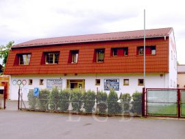 Centrum zdravotně postižených: budova 1. Centra zdravotně postižených jižních Čech na Vltavském nábřeží v Českých Budějovicích; archiv 1. CZP.