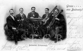 Hudba a hudební život: Budweiser Schrammeln, pohlednice z počátku 20. století; ze sbírek Jihočeského muzea v Českých Budějovicích.