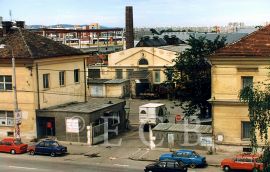 Jatky: městské jatky na Pražské třídě; foto O. Sepp 1998.