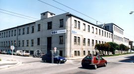 Štítkárna; foto O. Sepp 1998.