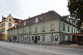 Sandner Josef: zájezdní hostinec U Zelené ratolesti v roce 2019; foto Nebe 2019.