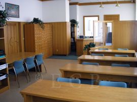 Státní okresní archiv: interiér badatelny Státního okresního archivu České Budějovice; SOkA.