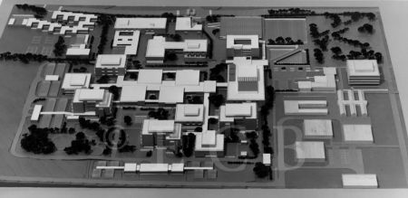 Akademie věd České republiky: model Jihočeského biologického centra; archiv AV ČR.