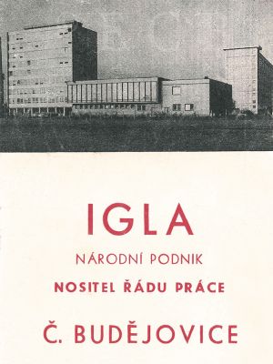 Akra: titulní strana kartonu s šicími jehlami; archiv Nebe.
