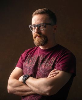 Březina Jiří: portrétní foto 2025; foto Petr Zikmund.